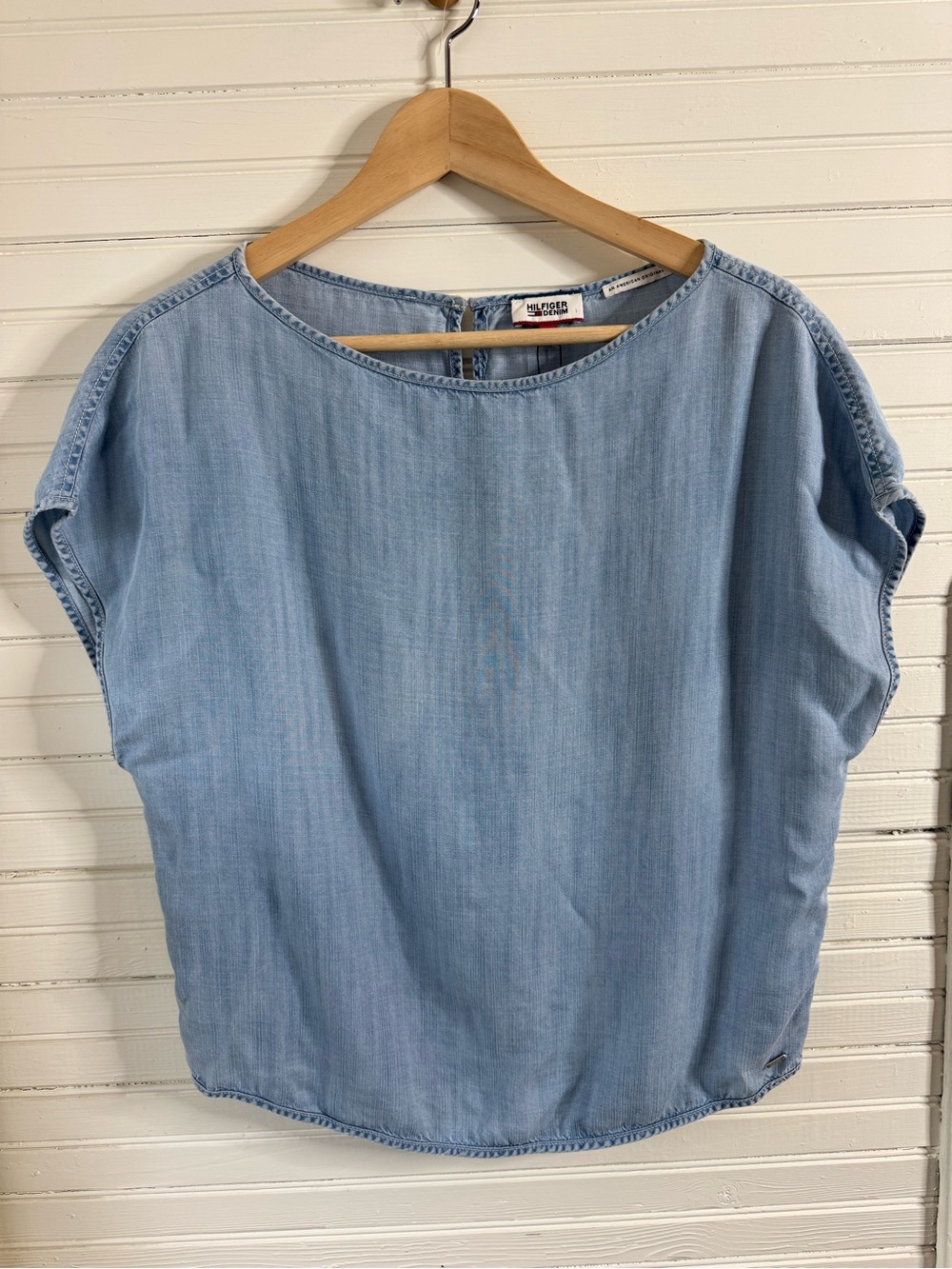 Vintage Hilfiger Denim chambray Tee - Women's Casual Top